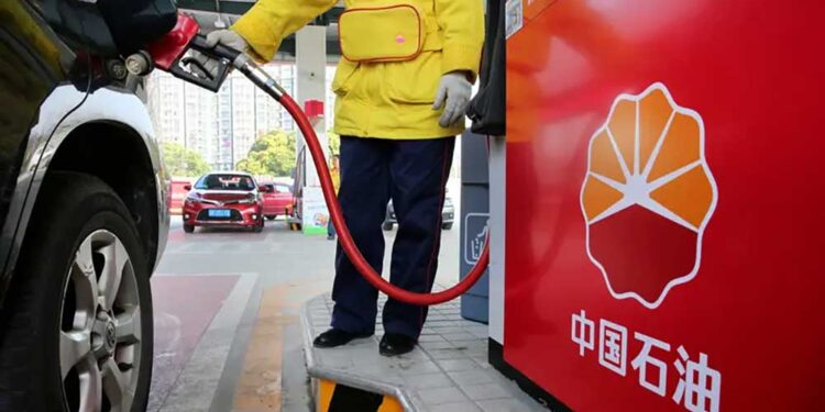 الصين ترفع أسعار البنزين والديزل مجددًا