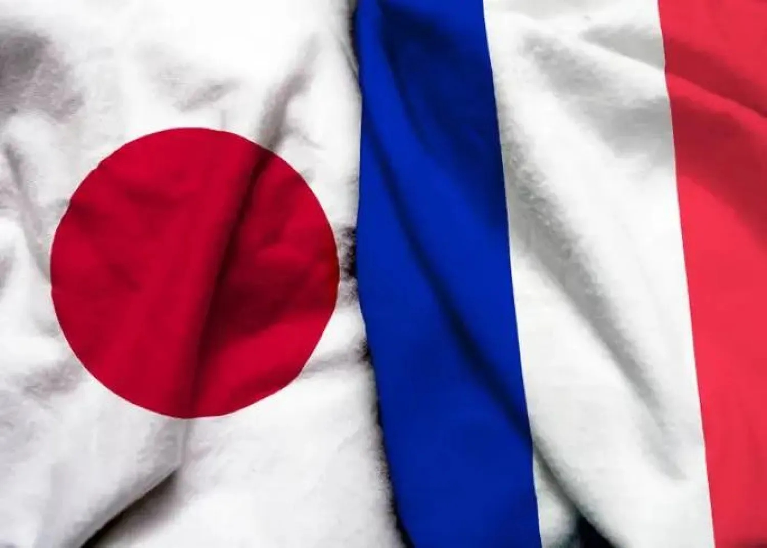 اليابان وفرنسا