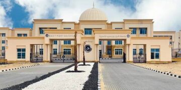 جامعة شرق بورسعيد