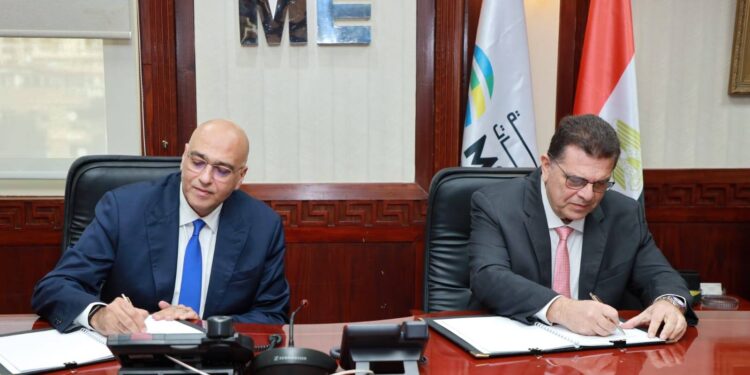اتفاقية جديدة لتقديم 300 مليون جنيه تمويلات للمشروعات متناهية الصغر