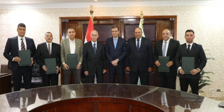 تعاون بين "الزراعة" و"مشروعات الخدمة الوطنية" و"مالتي كوميرس" للتحسين الوراثي للماشية