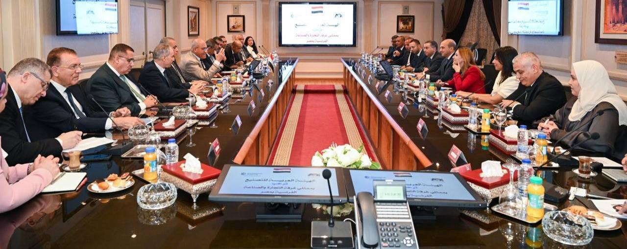 "العربية للتصنيع" تبحث جذب شراكات مع كيانات فرنسية