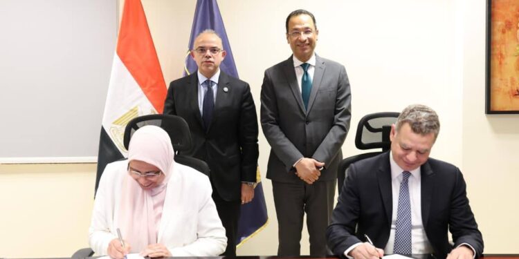 بروتوكول تعاون لضم الإلكترونيات إلى برنامج تنمية الصادرات اعتبارًا من 2025-2026