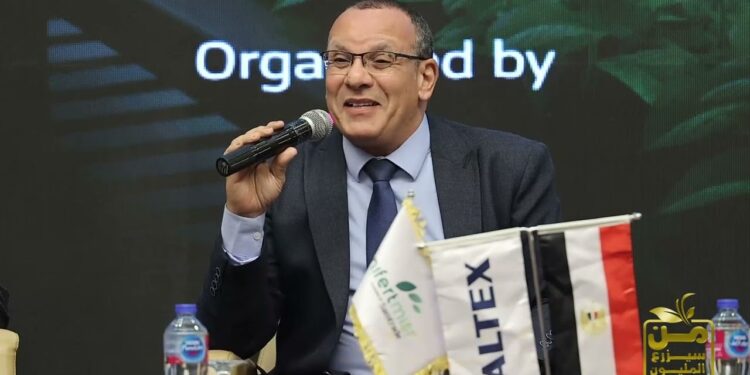 أمجد القاضي المدير التنفيذى لمركز تكنولوجيا الصناعات الغذائية والتصنيع الزراعى