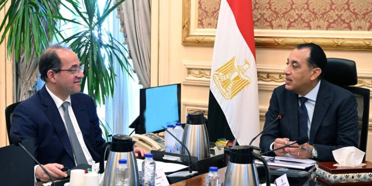 الحكومة