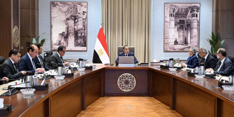 الحكومة تسعى لمحاربة الأغذية المضرة بالصحة