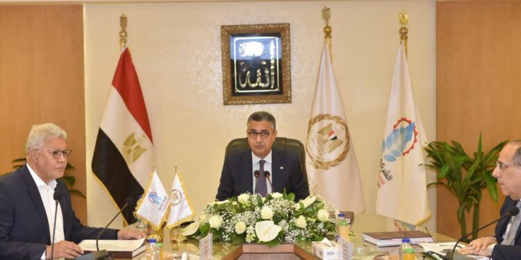 وزير التموين: نستهدف تطوير منظومة تجارة التجزئة وتعظيم العائد من الأصول