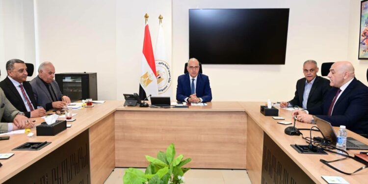 الحكومة تعتزم إنشاء مدارس لتكنولوجيا المياه