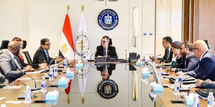 تنسيق بين "التخطيط" و"أفريكسيم بنك" لإنشاء صندوق لتمويل ريادة الأعمال بمصر