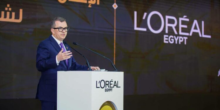 وزير التخطيط: نستهدف رفع نسبة استثمارات القطاع الخاص إلى 59%