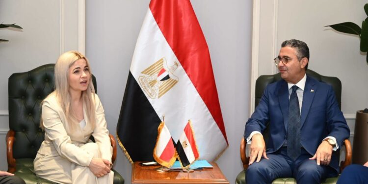 مصر تبحث زيادة وارداتها من القمح البولندي ضمن خطة تنويع مصادر الاستيراد
