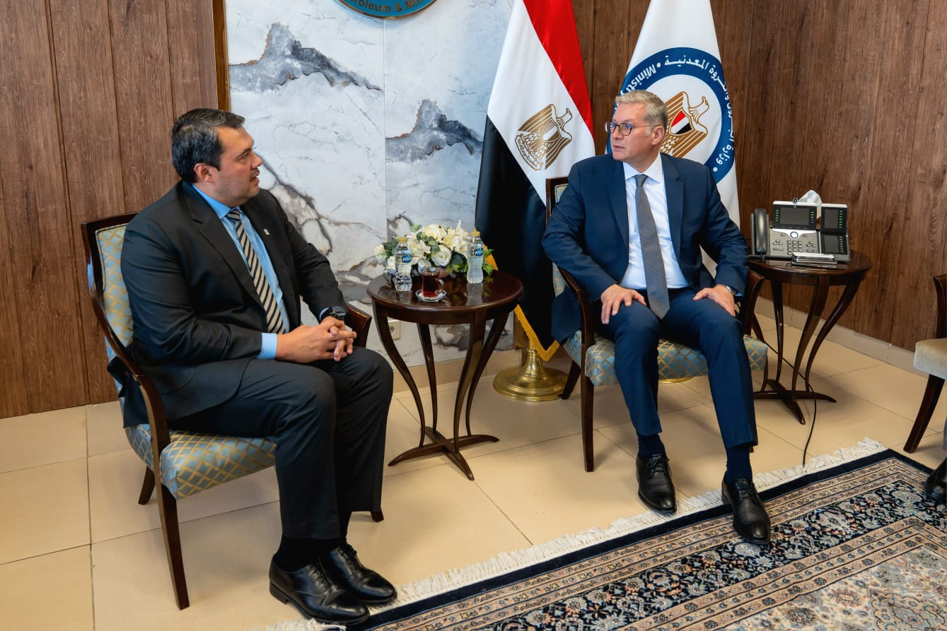 مقترح لتأسيس "AIQ Egypt" للاستعانة بالذكاء الاصطناعي في قطاع البترول المصري