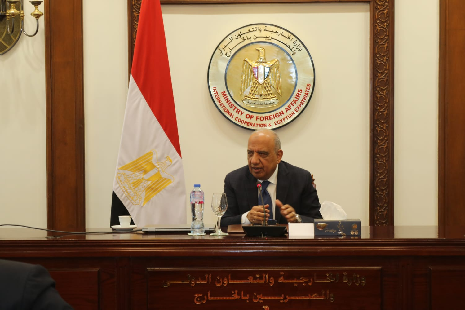 وزير الكهرباء يستعرض الفرص الاستثمارية المتاحة فى الطاقة المتجددة أمام سفراء مصر بالخارج