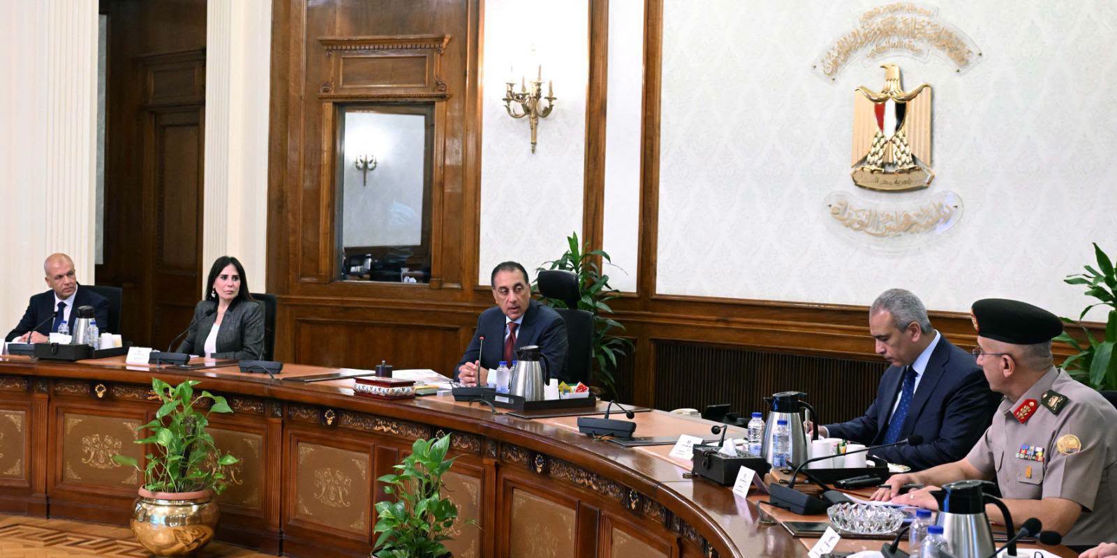 رئيس الوزراء يتابع استعدادات المرحلة الثانية من المبادرة الرئاسية “حياة كريمة”