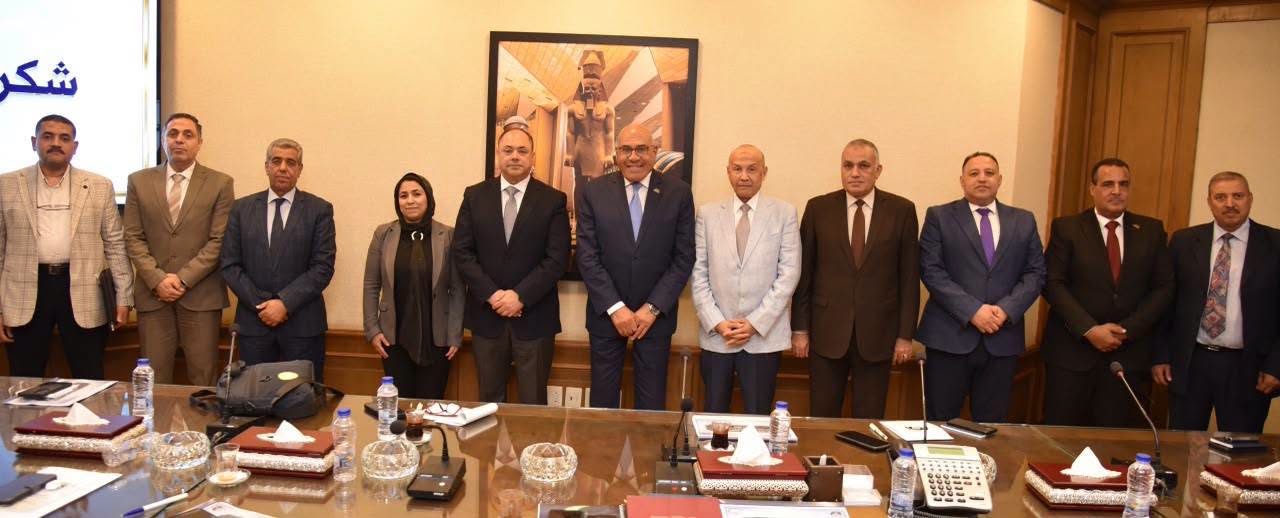 "تنمية الصعيد" تبحث مع "العربية للتصنيع" دعم مشروعات التنمية بالصعيد