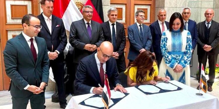 توقيع بروتوكول تعاون لإنشاء وتشغيل 10 مدارس مصرية ألمانية في الفندقة والإنشاءات