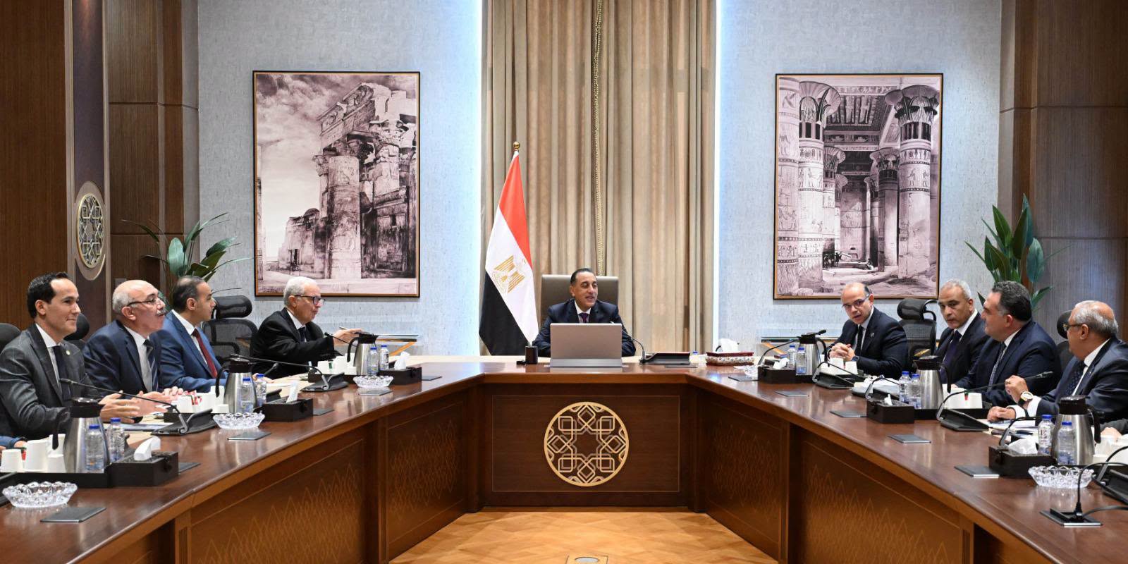 رئيس الوزراء يستعرض جهود تحفيز بيئة الاستثمار بمنطقة شبه جزيرة سيناء