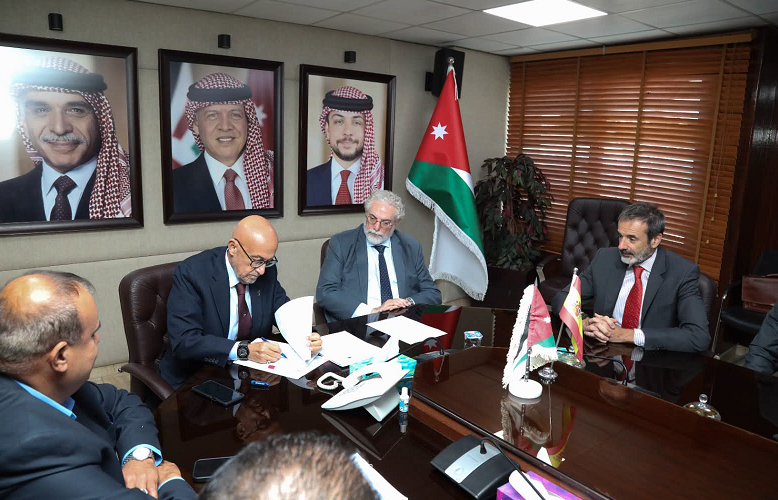 الأردن وإسبانيا توقعان اتفاقية بـ765 ألف يورو للتحول الرقمي بقطاع المياه