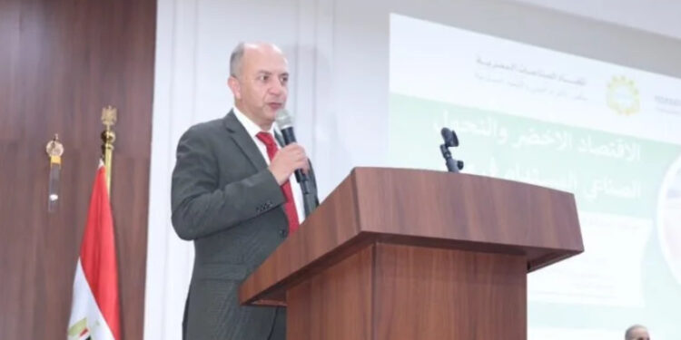 المهندس أحمد كمال عبد المنعم، المدير التنفيذي لمكتب الالتزام البيئي