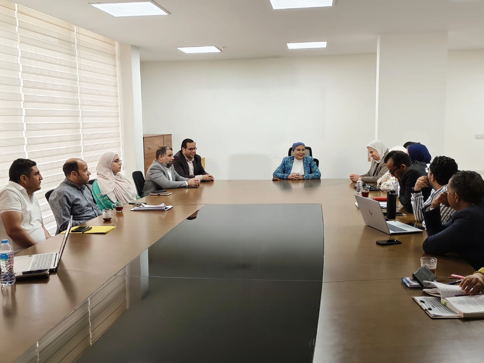 الحكومة تراجع مخططات إعلانات الطرق في 7 مدن جديدة