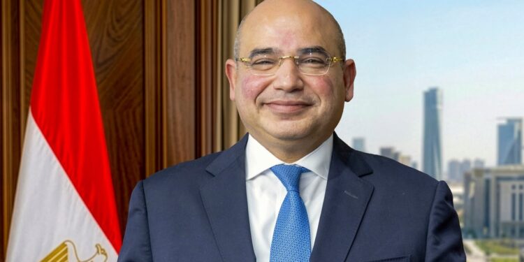 مصطفى شيخون رئيساً للهيئة العامة للمنطقة الاقتصادية لقناة السويس
