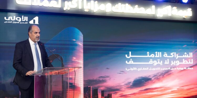 أيمن عبدالحميد، الرئيس التنفيذي والعضو المنتدب لشركة "الأولى"