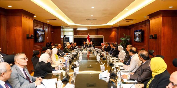 "الاستثمار القومي" يتجاوز خسائر 31.7 مليار جنيه إلى أرباح 6 مليارات خلال 2024-2025