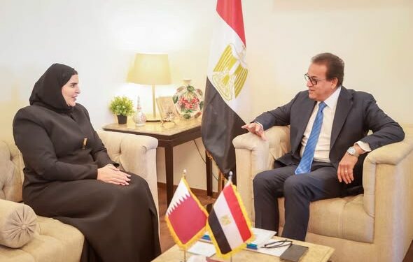 مصر تبحث مع قطر تعزيز التعاون الصحي المشترك