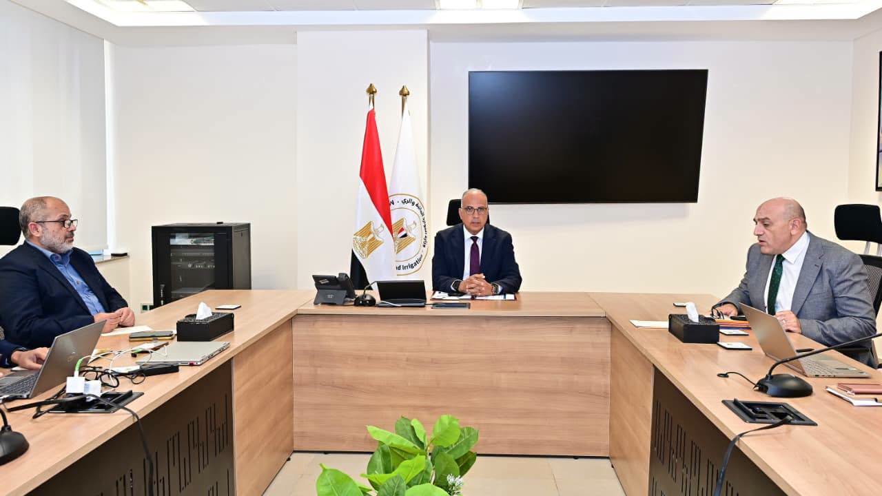 وزير الري: رؤية متكاملة لإدارة السواحل للحفاظ على الاستثمارات والثروات الطبيعية