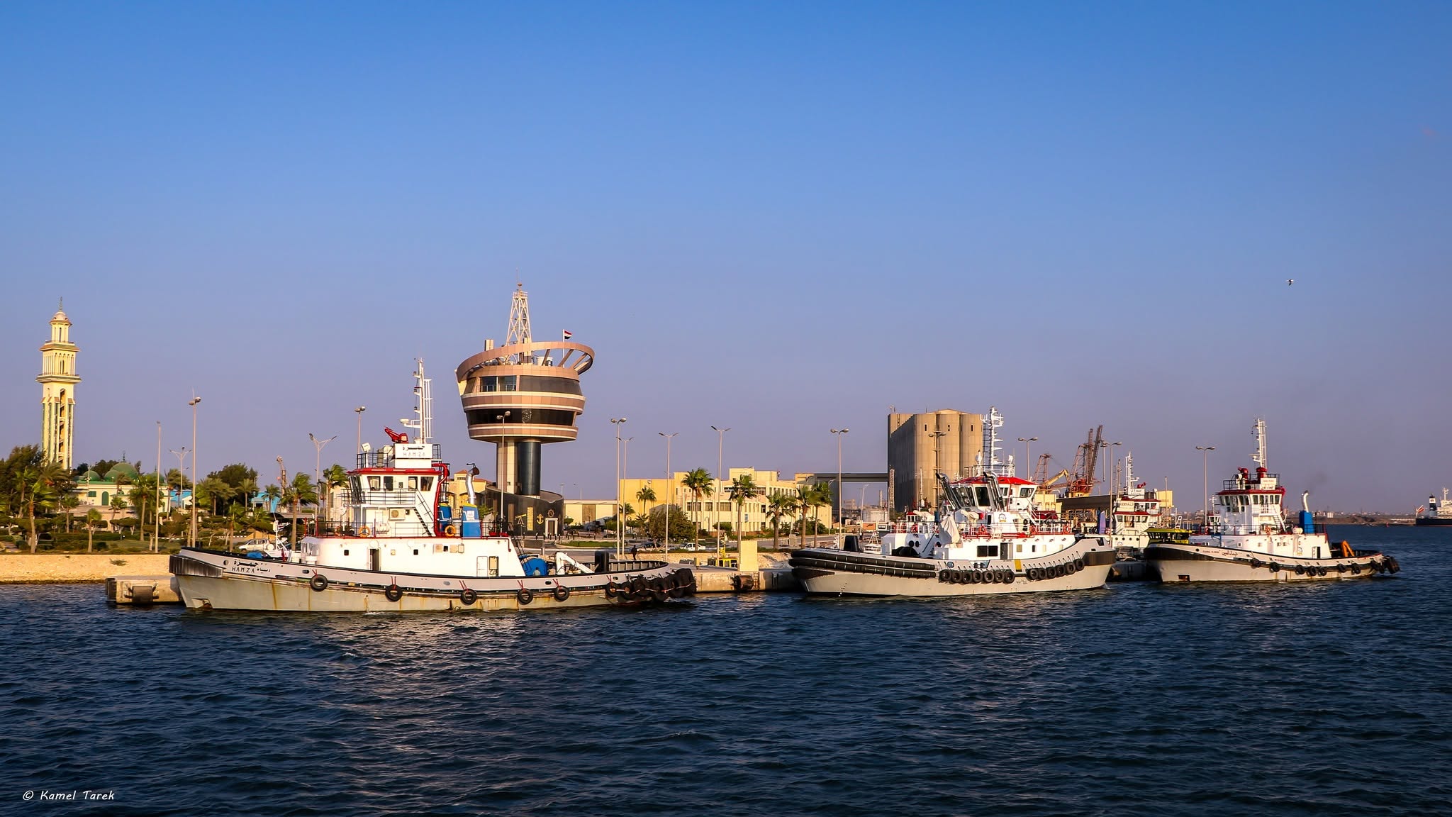 ميناء دمياط