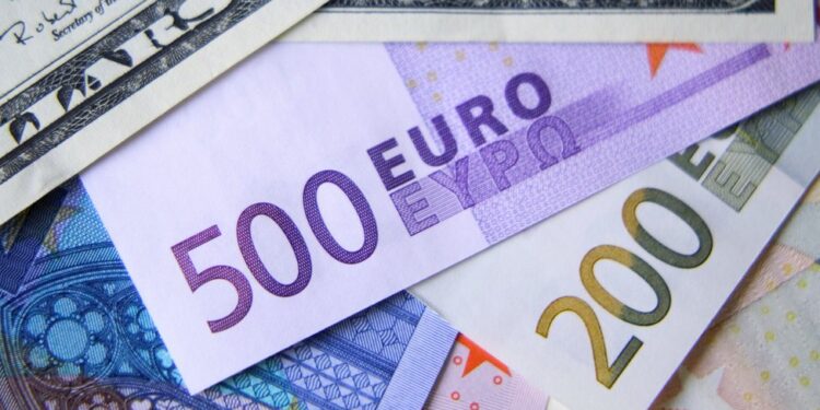 سعر اليورو في مصر اليوم