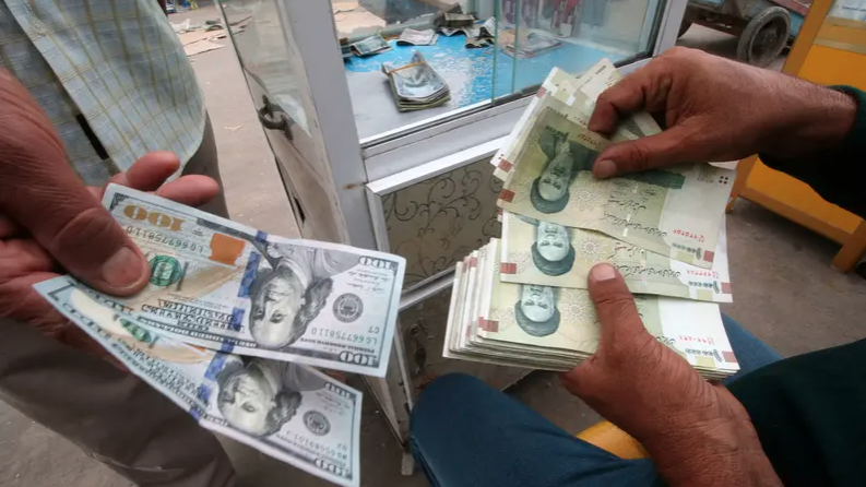 العملة الإيرانية