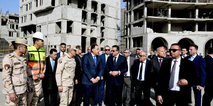 "الصحة" تتلقى عرضًا لتطوير وتشغيل مستشفى هليوبوليس الجديدة