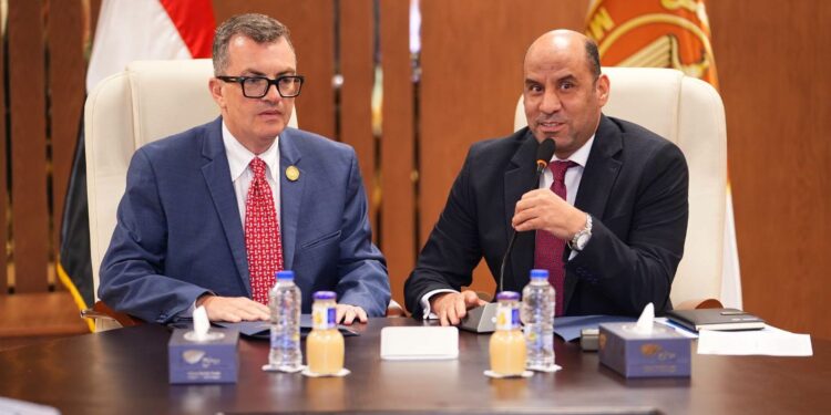الحكومة تعتزم دمج بيانات سوق العمل وخطط التدريب المهني باحتياجات الاستثمار