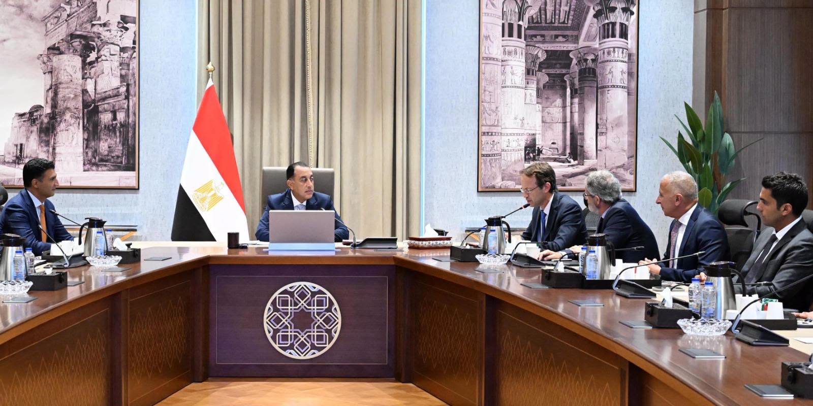 "جونفاري إندستريز" الإسبانية تدرس إقامة شراكات استثمارية وصناعية في مصر