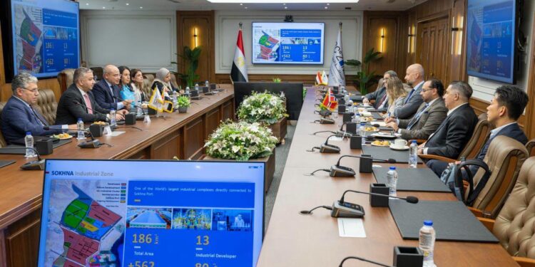 "اقتصادية قناة السويس" يبحث مع شركات نرويجية فرص التعاون المشترك