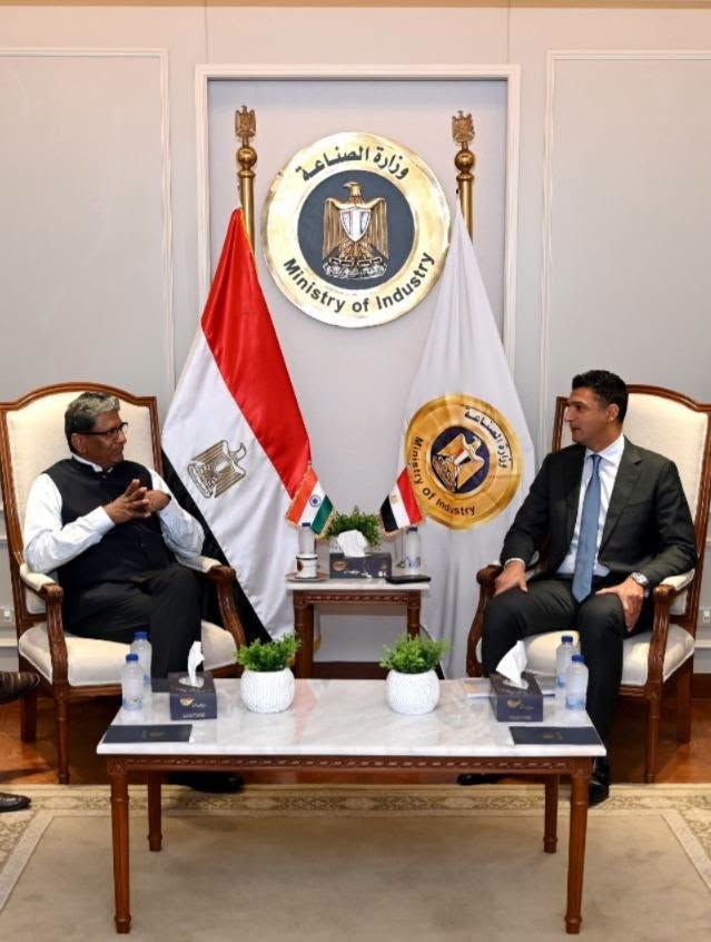 مصر والهند تبحثان تعزيز التعاون الصناعي والاستثماري