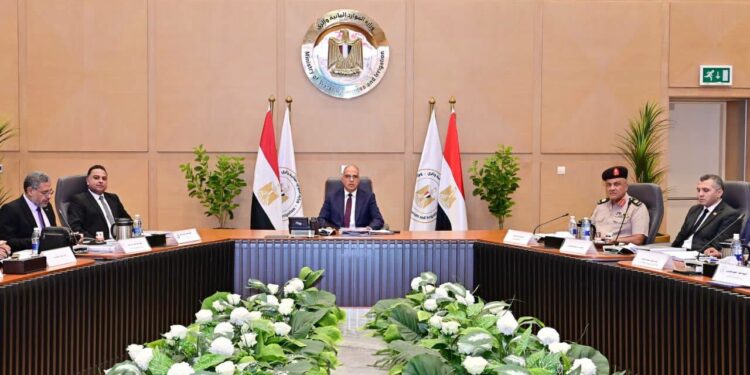 اللجنة العليا لتراخيص الشواطئ توافق على 42 مشروعًا