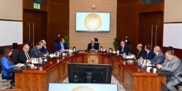 الحكومة تعتزم تطبيق موازنة البرامج والأداء تجريبيًا بداية 2027-2028