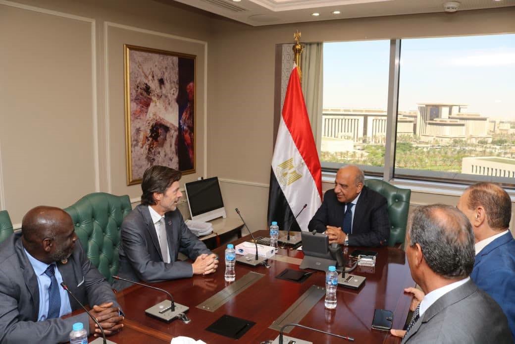 وزير الكهرباء يبحث مع وفد المنظمة الدولية للمواصفات الكهروتقنية تعزيز التعاون الفني والمؤسسي
