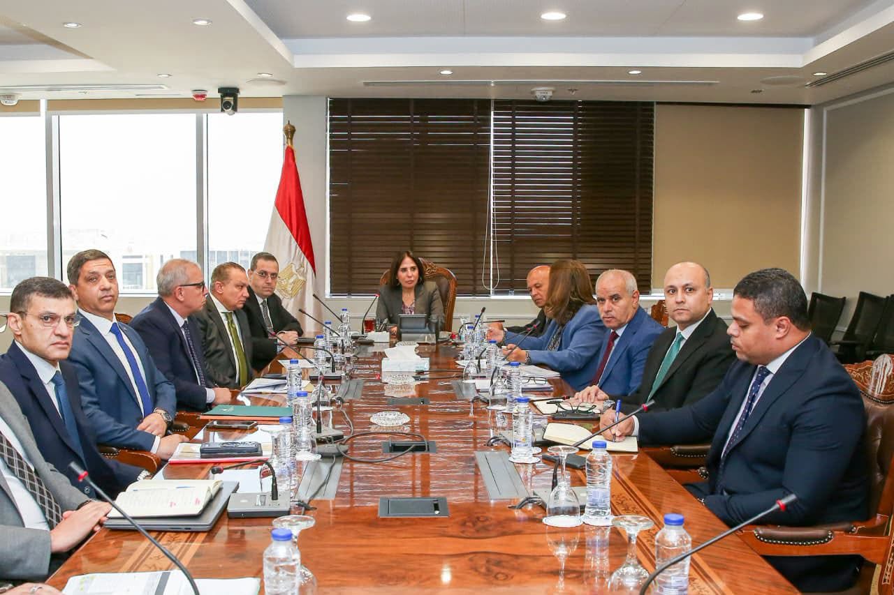 أوكرانيا تتلقى 841 مليون دولار من البنك الدولى