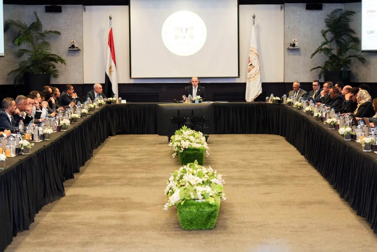 وزير الاستثمار: نستهدف الوصول بمعدل نمو الناتج المحلي الإجمالي إلى 6%