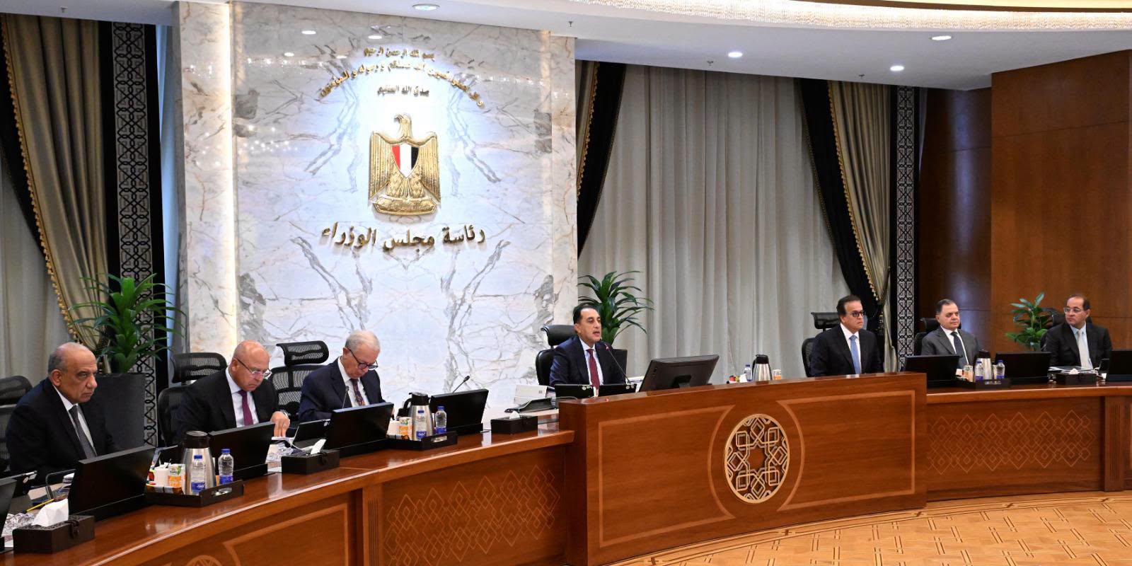 رئيس الوزراء: مؤتمر أكتوبر يستهدف الرد على تساؤلات الرأي العام