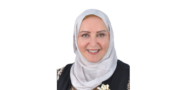 الدكتورة عادلة رجب، أستاذ الاقصاد بجامعة القاهرة وعضو مجلس النواب المصري