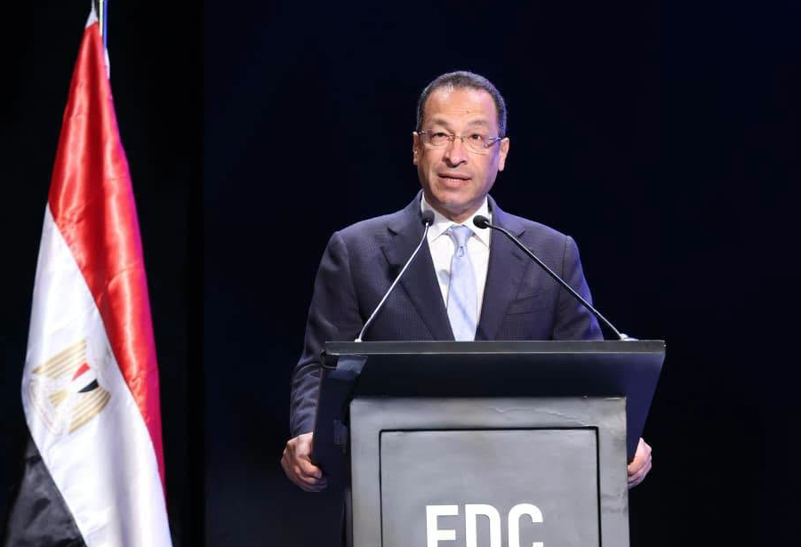 المهندس رأفت هندي وزير الاتصالات وتكنولوجيا المعلومات