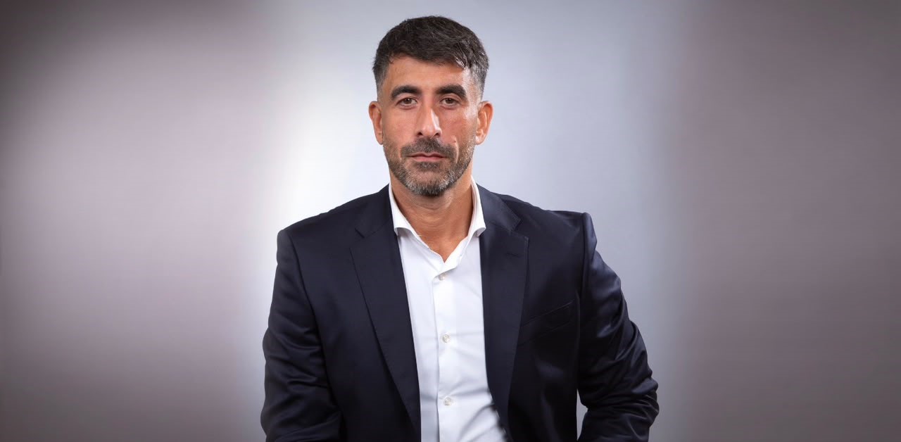 كيم كمال، الرئيس التنفيذي والشريك المؤسس لشركة «هنري دانيل»