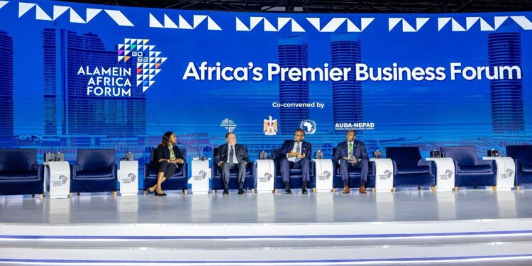 هل تستطيع البنوك المصرية تمويل التجارة مع أفريقيا خارج هيمنة الدولار؟