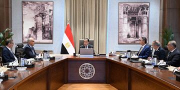 رئيس الوزراء: ملفا الأمن الغذائي والمائي أولوية قصوى للدولة المصرية