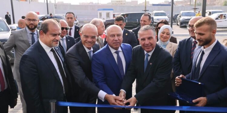 «النقل» تدشن ميناء العامرية الجاف باستثمارات 700 مليون جنيه