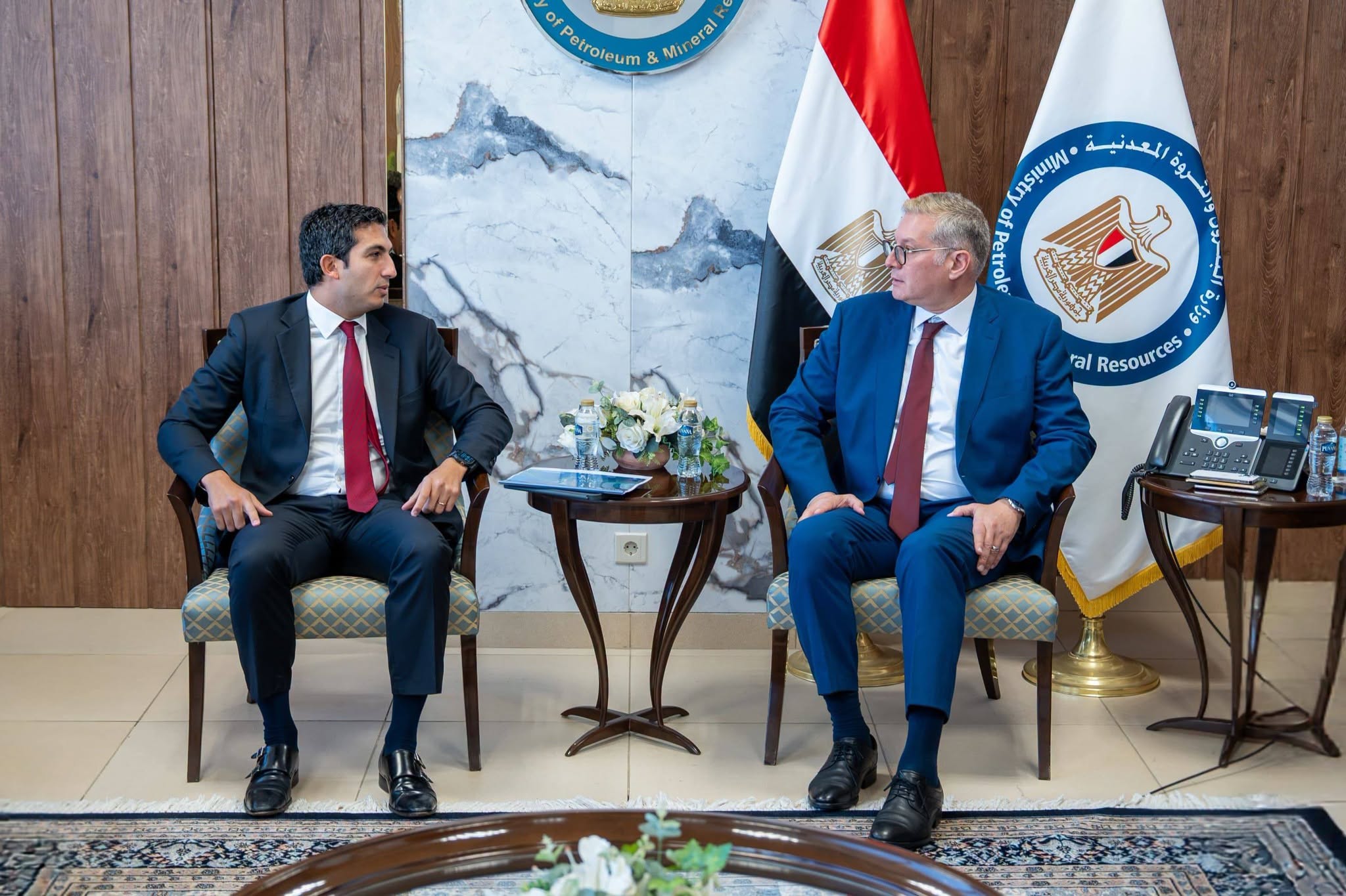 وزير البترول يبحث مع «فيرتيجلوب» إقامة مجمع للأسمدة الفوسفاتية بـ1.5 مليار دولار